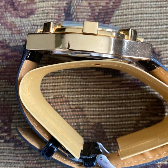 Brand new “Ice Ice Elements” Genuine Diamonds Bezel Large Face Men’s Watch. Nice - Picture 5 of 10